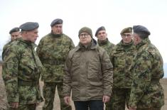 Minister Vučević Visits Members of 126th Air Surveillance, Early Warning and Guidance Brigade 