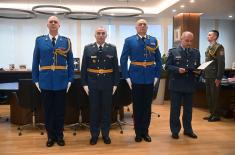 Министар Гашић уручио указе о унапређењима и постављењима на нове дужности