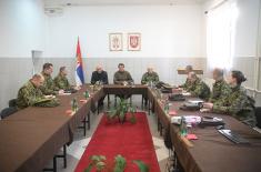 Министар Гашић обишао 22. пешадијски батаљон у Пожеги