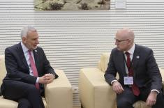Састанак министра Вучевића са генералним секретаром ЕЕАС Санином