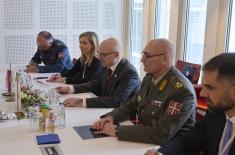 Ministers of Defence of Serbia and Cyprus meet at “Schuman Forum”