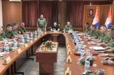 Minister Vulin in the Army Command