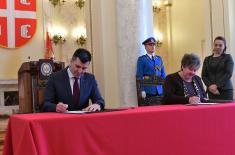 Signing the Agreement on the Transfer of the Rights of Establishment and Obligations of the Aviation Museum