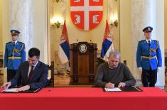 Signing the Agreement on the Transfer of the Rights of Establishment and Obligations of the Aviation Museum