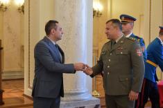 Minister Vulin: We take care of the members of the Armed Forces and their families  