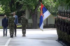 President Vučić visits vaccination point: Thank you to Serbian Armed Forces for taking their task seriously