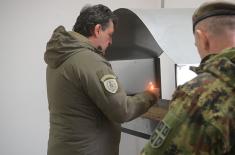 Министар Гашић обишао 22. пешадијски батаљон у Пожеги