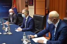 Minister Stefanović meets with Hungarian Ambassador Pinter