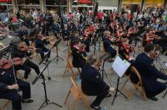 Koncert srpskog i britanskog vojnog orkestra na otvorenom