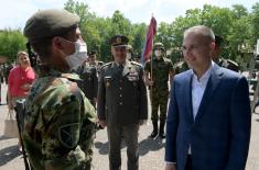 Stefanović: Today, Serbia is a serious country that takes care of its armed forces