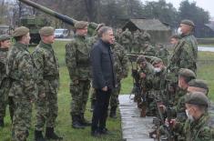 Повећане плате војницима на добровољном служењу војног рока 