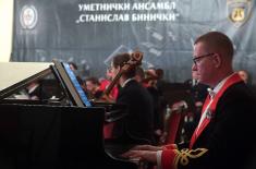 Serbian and British military orchestras give concert at Central Military Club