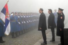 Položen venac na Spomenik Neznanom junaku povodom Dana primirja 