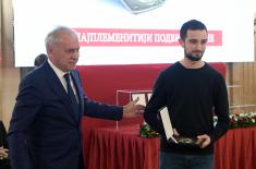 Private 1st Class Uroš Ždero receives Special Plaque for the Noblest Feat of the Year