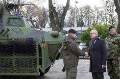 Minister Vučević visits Serbian Armed Forces Guard