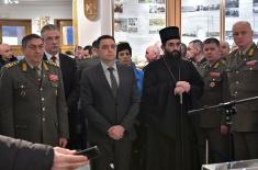 Tour of the Memorial Room in the Army Command