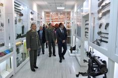 Tour of the Memorial Room in the Army Command