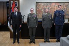 Министар Гашић уручио указе о унапређењима и постављењима на нове дужности у Војсци Србије