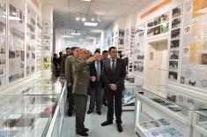 Tour of the Memorial Room in the Army Command