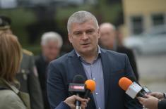 Министар Вулин у Прибоју: За 745 малих акционара „ФАП-а“ одређено 129 милиона динара