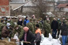 The military assist the flood affected population