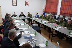 President Vučić arrives at  "Sergeant - Pilot Mihajlo Petrović" military airport