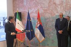 Министар Гашић отворио изложбу у Музеју Југославије