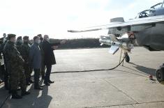 Minister Stefanović visits SAF members testing a new air-to-surface missile