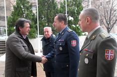 Уношењем бадњака обележен Бадњи дан у Министарству одбране