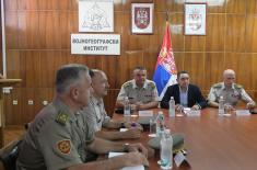 Minister Vulin visits Military Geography Institute