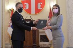 Minister Stefanović presents scholarships to 23 young people