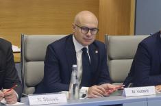 Minister Vučević Visits “Leonardo” Company