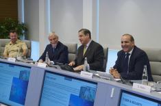 Ministar Vučević obišao kompaniju "Leonardo"