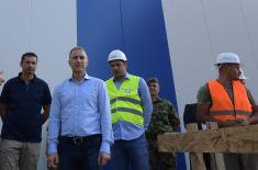 Minister Stefanović visits construction site for new Covid hospital in Novi Sad