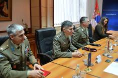 Minister of Defence meets KFOR Commander