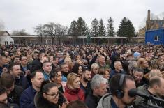 The President and the Supreme Commander Aleksandar Vučić visited “Krušik” in Valjevo