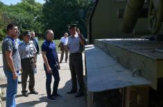 Minister Stefanović visits Military Technical Institute