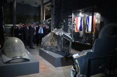 Commanders of the heroic brigades visit exhibition “Defence 78”