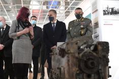 Minister Stefanović opens “April 41“ exhibition