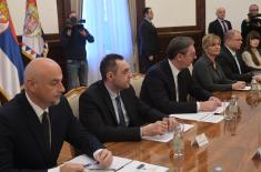 Sastanak predsednika Vučića sa ministarkom Vojske Republike Francuske