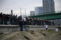 Pripadnici Vojske Srbije plivali za Časni krst