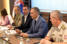 Minister Stefanović holds meeting to discuss defence industry