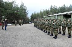 Minister Vučević with members of Serbian Armed Forces at Easter