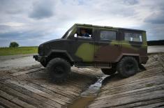 Off-road vehicle Zastava NTV reliable on different types of terrain