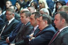  Minister Vulin in Srebrenica – I wish that you have friends like Vučić and Serbia