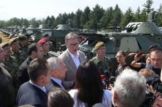 Predsednik Vučić: Ponosan sam na Vojsku Srbije, na ljude koji uvek služe i štite Srbiju