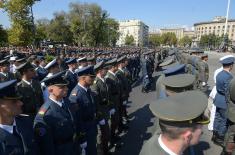 Председник Вучић: Најмлађи официри – ешелон слободе и суверенитета наше отаџбине