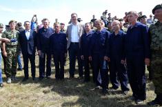 Председник Вучић: Поносан сам на Војску Србије, на људе који увек служе и штите Србију