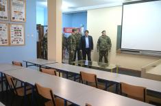 Министар Гашић обишао Центар АБХО у Крушевцу