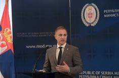 Minister Stefanović gives lecture to students attending French Institute of Advanced Studies in National Defence